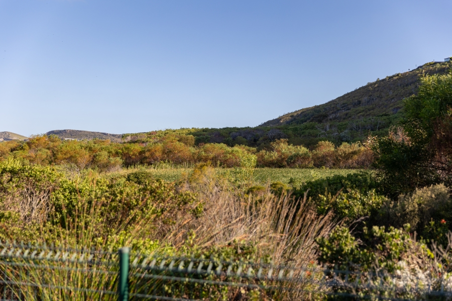 3 Bedroom Property for Sale in Whale Rock Gardens Western Cape